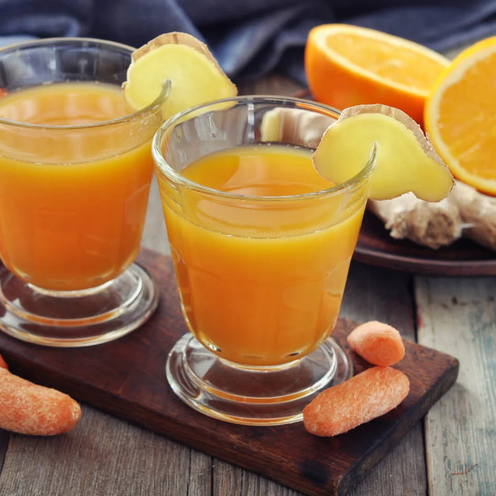 Spremuta detox con arancia, zenzero e carota